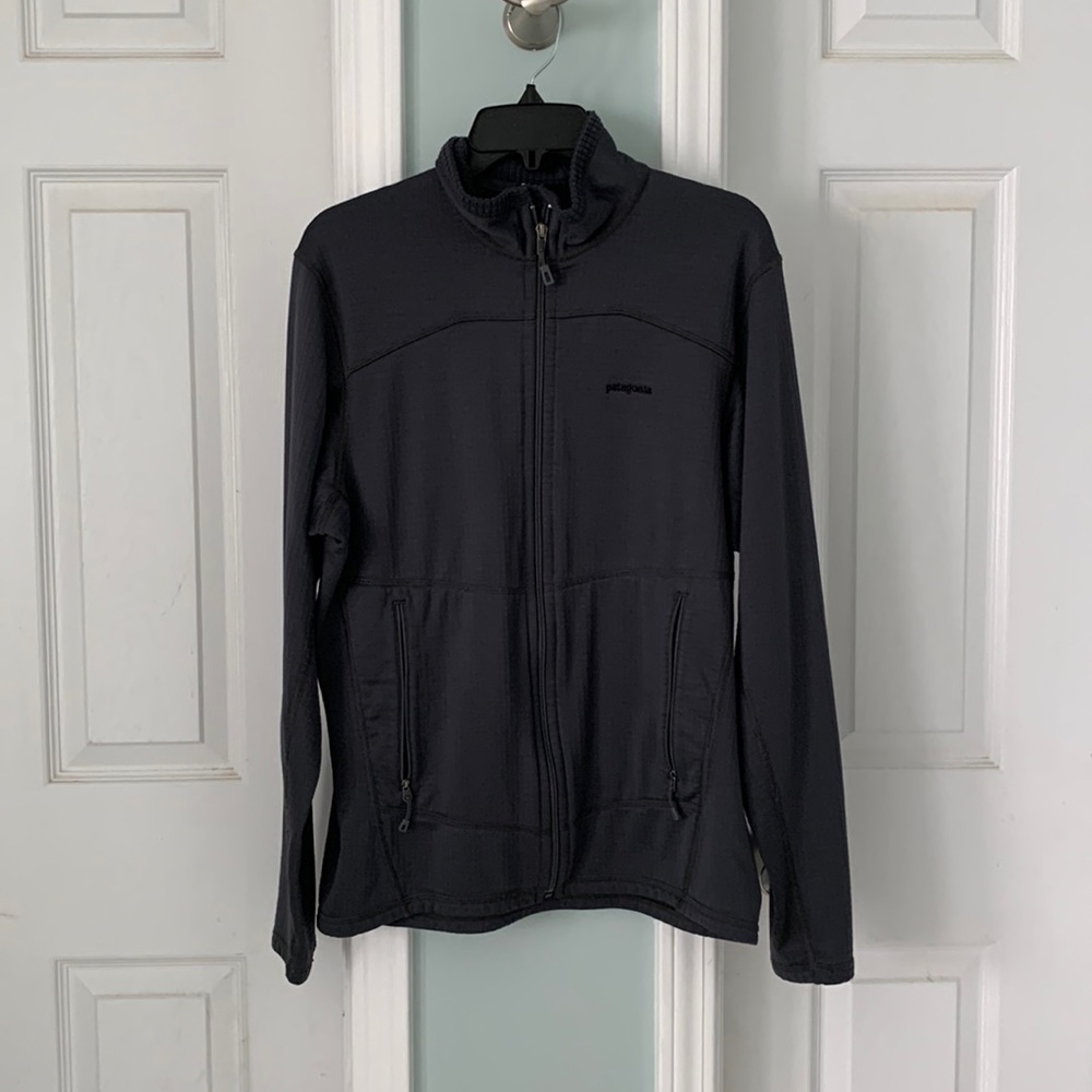 Patagonia R1 tech fleece